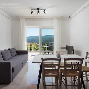 https://marina.in-istria.net